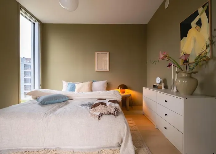 Modern Riverside Retreat Gruenerlokka With Balcony Daire Oslo
